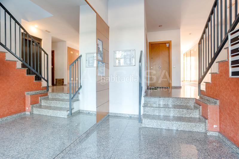 Foto 4e746f8a-8ba6-4427-9072-dcb04bf721eb. Piano terra con parcheggio piscina in Canovelles