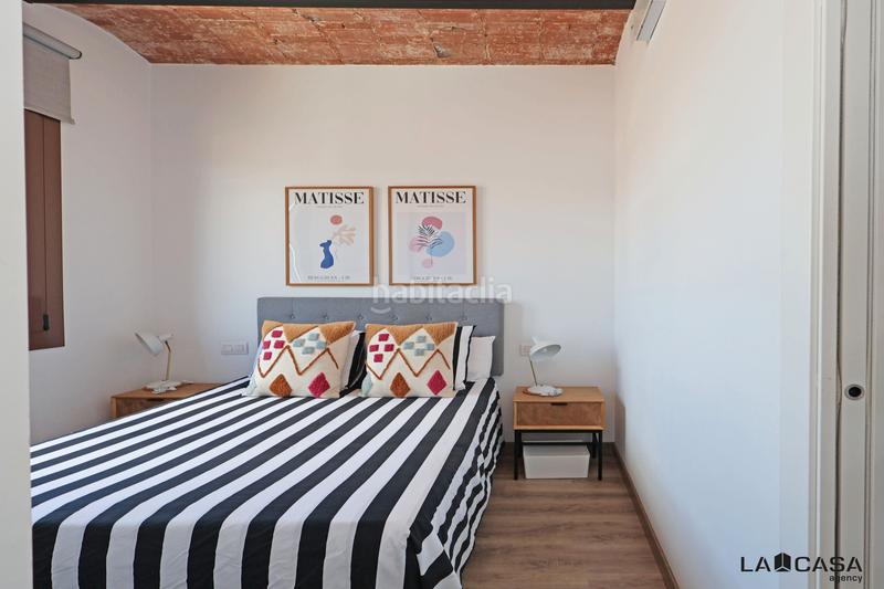 Foto 71b59da7-eb99-475b-8908-6c14248b214c. Attique dans Sant Antoni Barcelona