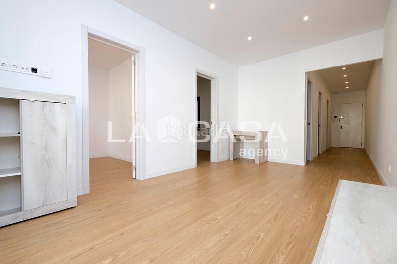 Foto 16a7def2-17ee-40c0-ab3c-3daed3d1fd85. Piso  carrer del baró desponellà, en Vilapicina - Torre Llobeta Barcelona