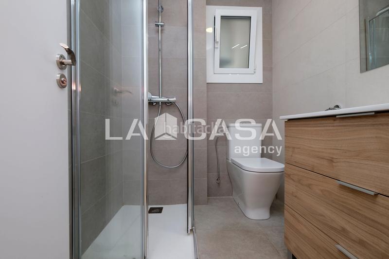 Foto ab388cfc-d0c7-4bc6-84aa-437a94ab05e1. Piso  carrer del baró desponellà, en Vilapicina - Torre Llobeta Barcelona