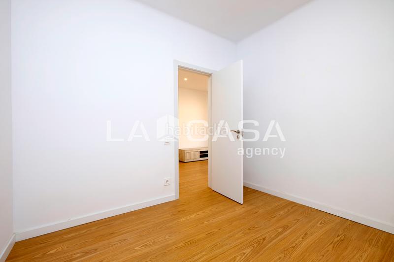 Foto b307df2e-8984-47b2-adb2-9c8631ab91fc. Piso  carrer del baró desponellà, en Vilapicina - Torre Llobeta Barcelona