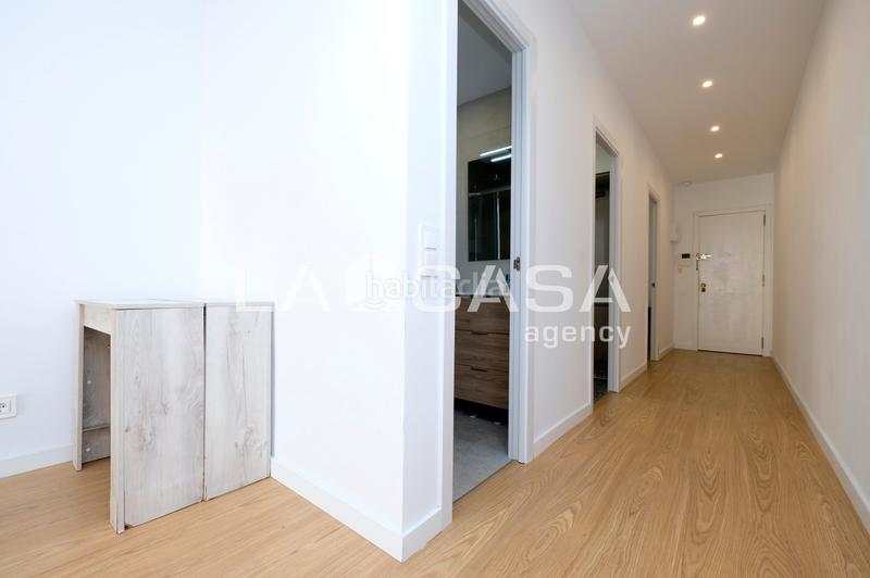 Foto bcf08620-e6a5-4c45-b471-b3d8282bea8d. Piso  carrer del baró desponellà, en Vilapicina - Torre Llobeta Barcelona