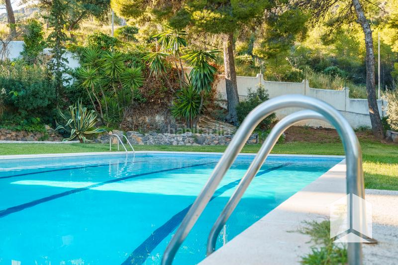 Foto e3ee2f9e-4f67-4014-b659-de782e06e82f. Semi detached house with parking in El Poal Castelldefels