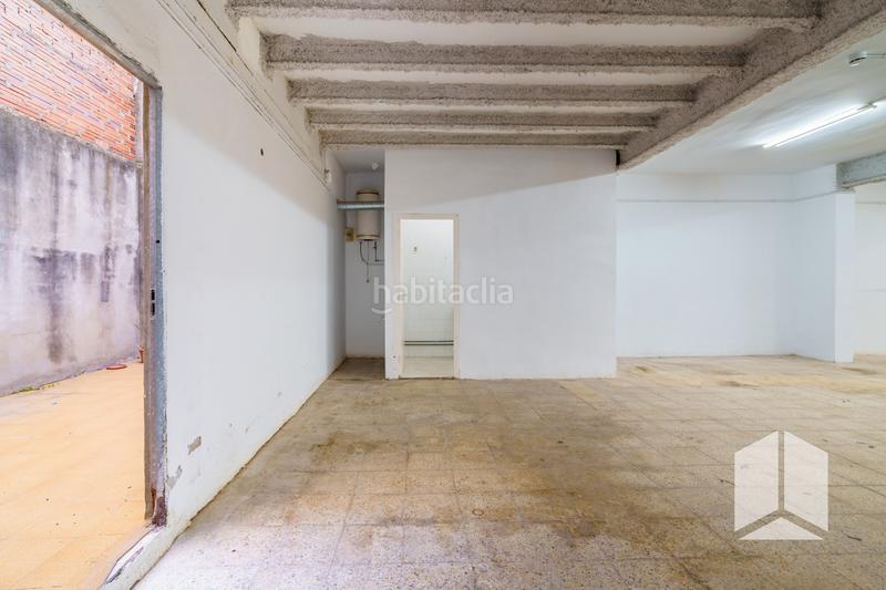 Foto 4d589f85-a815-4273-87da-05e7d576f683. Local commercial dans Can Vinader Castelldefels