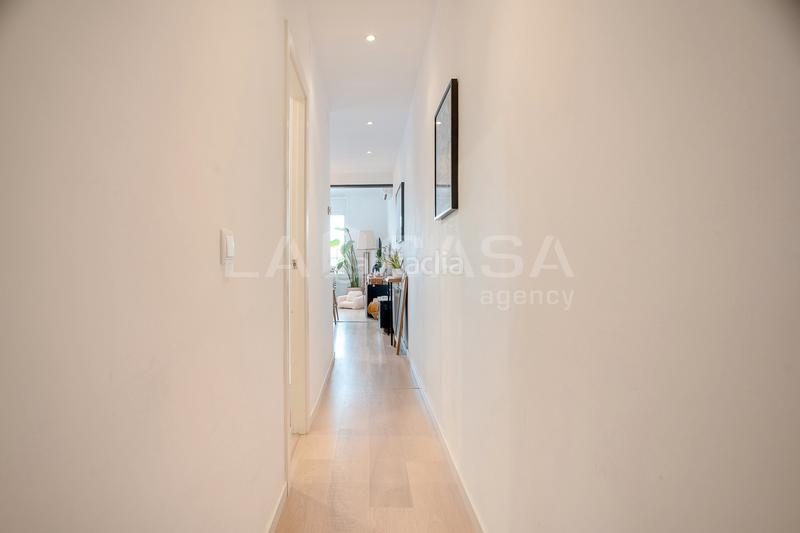 Foto 234e9780-3896-4fb0-bf72-0a30103c5d52. Àtic a Dreta de l´Eixample Barcelona