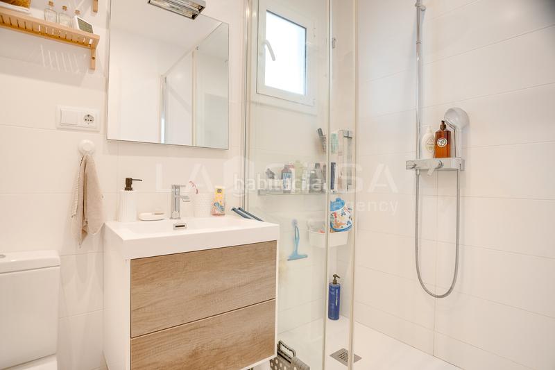 Foto 4db4cdbf-fadd-4499-a3de-c0171720651f. Àtic a Dreta de l´Eixample Barcelona