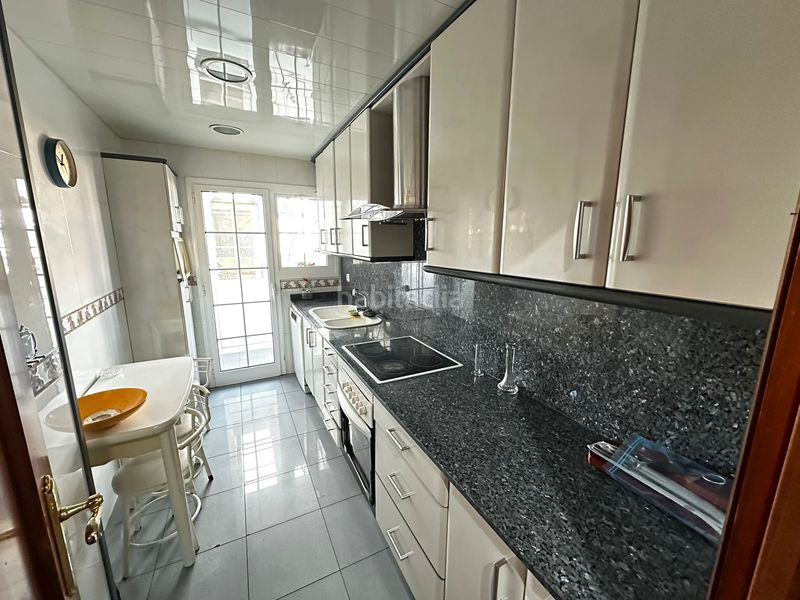 Foto 597482a0-6455-4512-9dc2-e4c4165f358a. Pis amb calefacció aparcament a Sants-Badal Barcelona