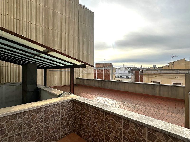 Foto 7234d6e6-2fdd-4549-b6bd-9fe2d5df5736. Pis amb calefacció aparcament a Sants-Badal Barcelona