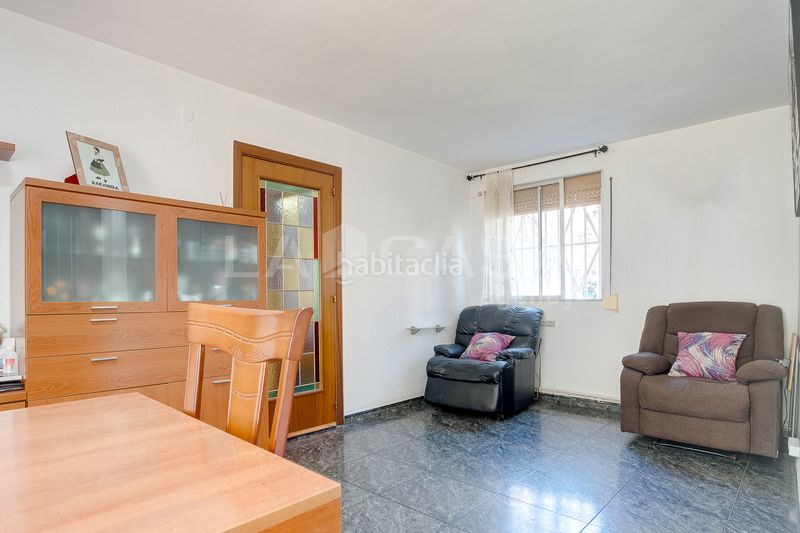 Foto 6ce1dff5-5880-4fc3-a0bf-c97d1b2b3715. Pis a La Verneda - La Pau Barcelona