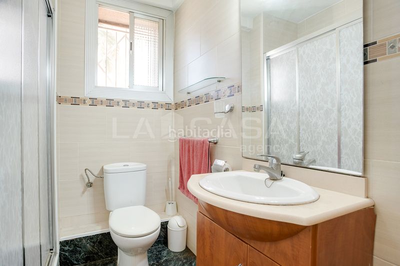 Foto 97f60c35-ce2d-4e9d-aaeb-aff397483dc4. Pis a La Verneda - La Pau Barcelona