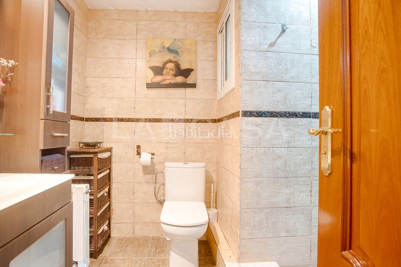 Foto 0338bffd-6d8e-4387-bdbb-b7c847f29f55. Pis a La Verneda - La Pau Barcelona