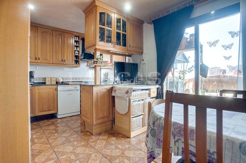 Foto 74c82b6b-6c49-4244-968c-978e58673d11. Pis a La Verneda - La Pau Barcelona