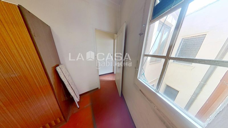Foto a74e8e2d-d357-4d59-aa79-9dab7e19e018. Àtic a Raval Barcelona