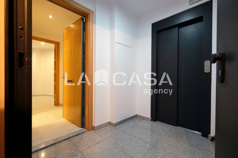 Foto 3614aa17-96fc-43c1-9d9e-4d5d2f145c9b. Pis a Turó de la Peira Barcelona