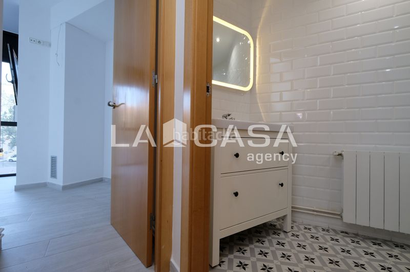 Foto a9234a9b-4d81-4186-8b8b-3f098a8e2ec5. Pis a Turó de la Peira Barcelona