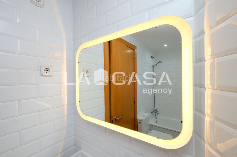 Foto e62c2bc1-0338-421e-aa21-f23b5482272b. Pis a Turó de la Peira Barcelona