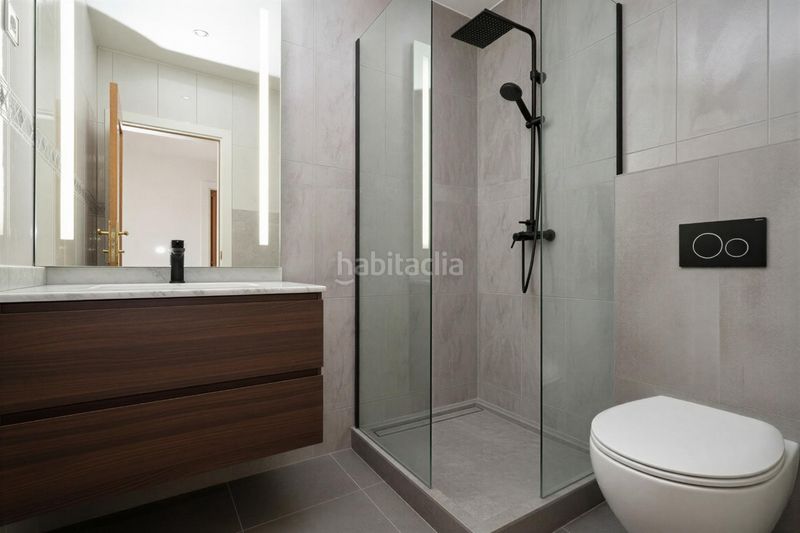 Foto 3a067473-db33-4096-b142-fc2b97030239. Pis a La Bordeta Barcelona