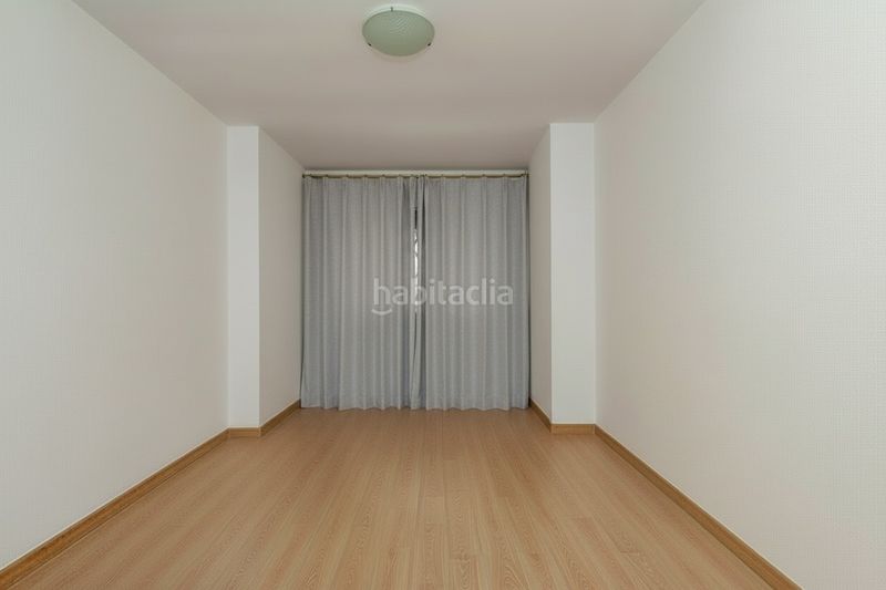 Foto ed2d42e9-d6f4-47c3-8eca-28f08db860a5. Pis a La Bordeta Barcelona