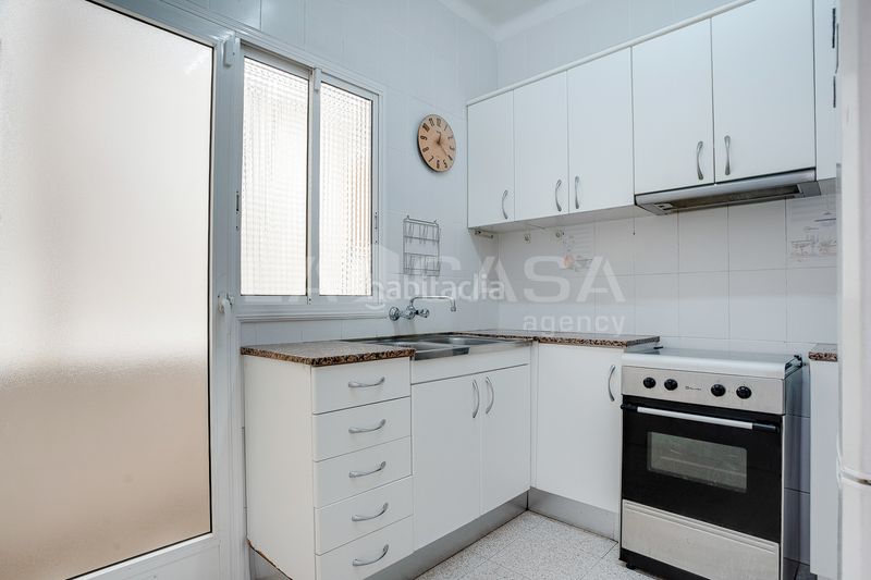 Foto c3d8b907-aec1-4f26-ba42-795e8d63c3e2. Pis a Provençals del Poblenou Barcelona