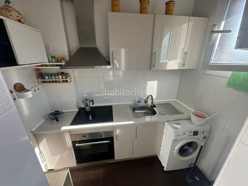 Foto 05285b34-a2f7-430f-b505-92136c628b7a. Pis a Sants-Badal Barcelona