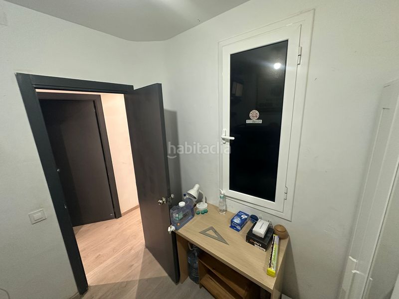 Foto e6ef9e5a-65a6-48f5-8e71-d45abbd565d8. Pis a Sants-Badal Barcelona