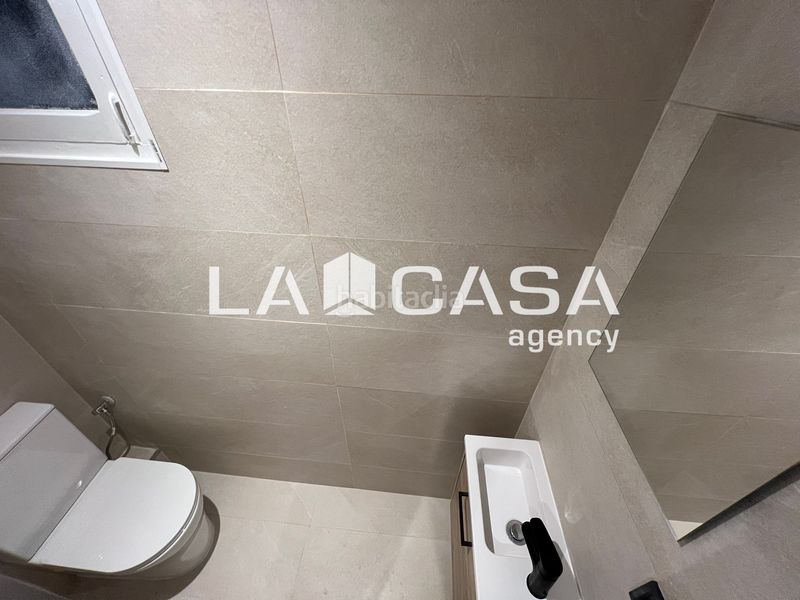 Foto 95211cbb-421e-41c5-bef6-491a17b650c5. Pis a Porta Barcelona