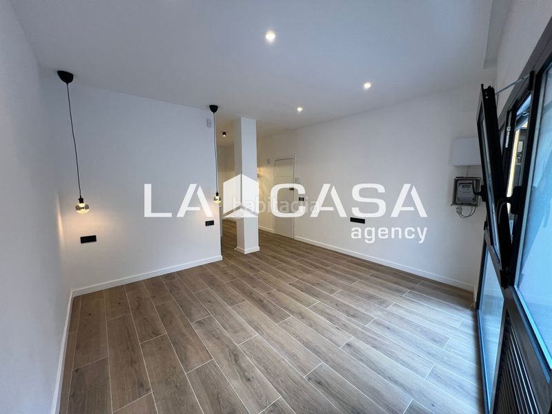 Foto c0fdda23-b5ad-4098-a0e1-41edbd15cd73. Pis a Porta Barcelona