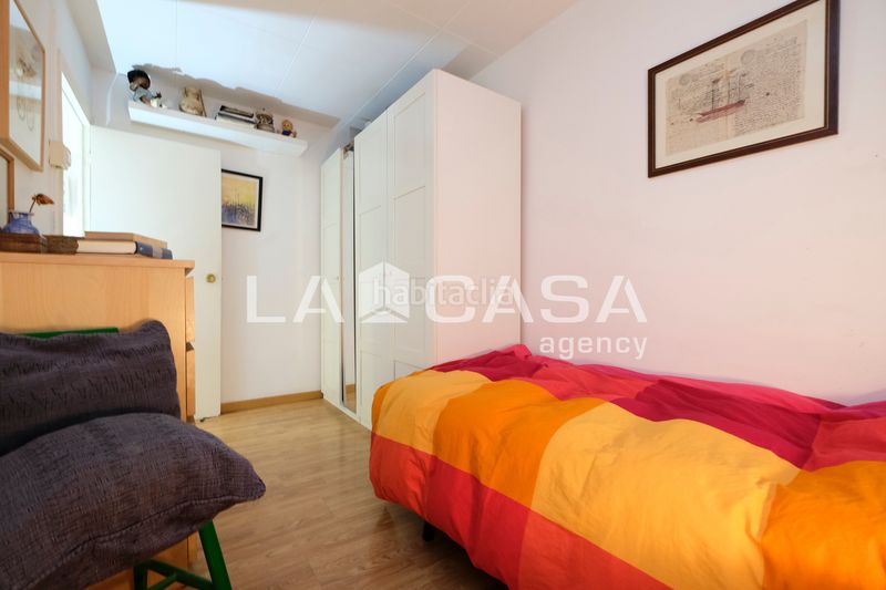 Foto 3e63d1ff-7bce-4b8b-b94d-01392bac3f11. Pis a Turó de la Peira Barcelona