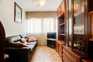 Appartement  Calle desmai. Piso calle desmai, cornella de llobregat