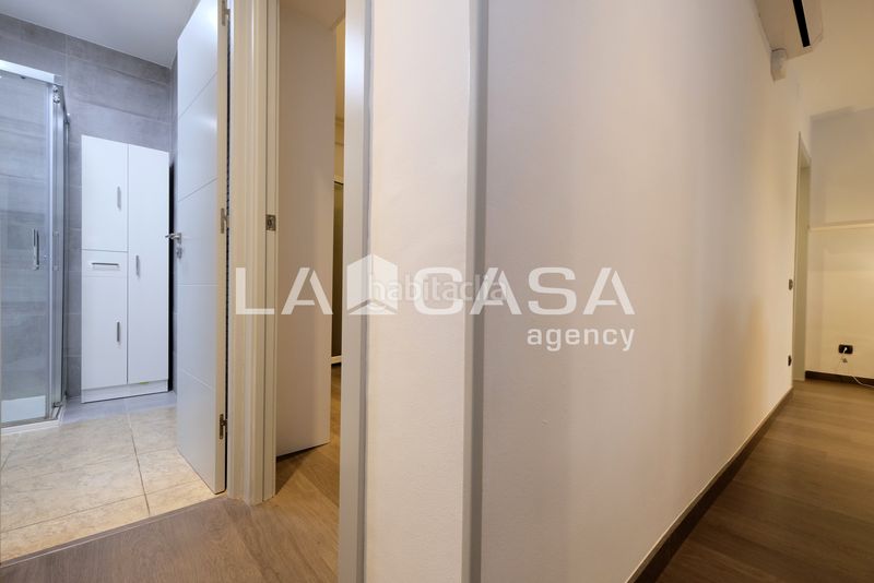 Foto 58613c01-c0ad-42e8-9a3f-5d4cc2300229. Pis a Vilapicina - Torre Llobeta Barcelona
