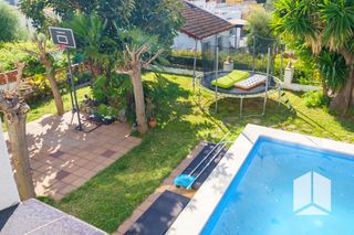 Xalet a Montmar. Chalet avinguda 307, castelldefels