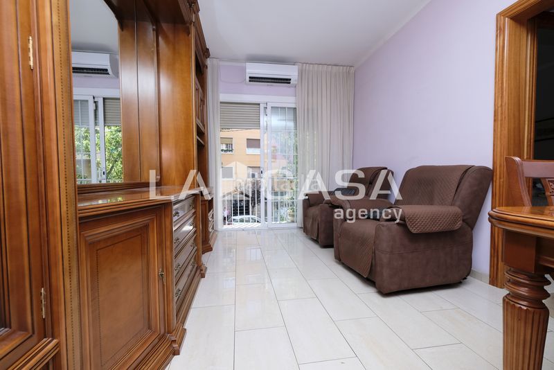 Foto 6fb7be02-7ba1-403f-93d7-aadaf4e99954. Pis a Vilapicina - Torre Llobeta Barcelona