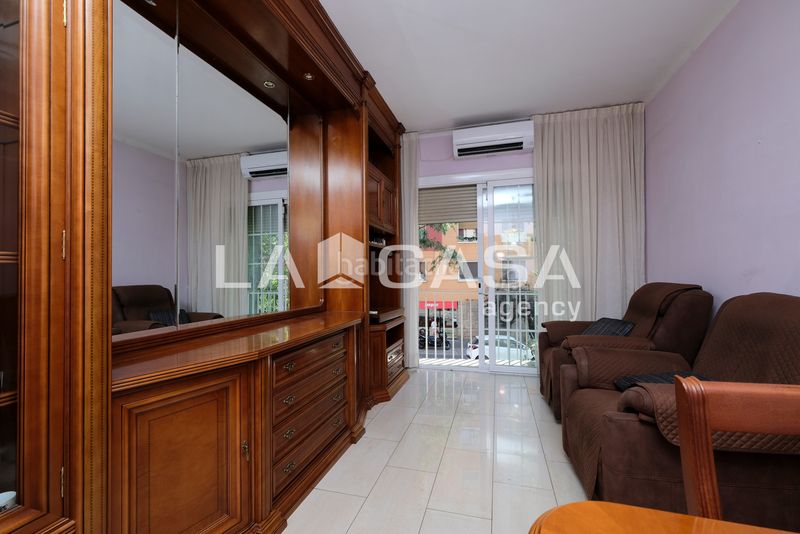 Foto ee3dc439-37ce-4735-bf18-1a70b5d6c63e. Pis a Vilapicina - Torre Llobeta Barcelona