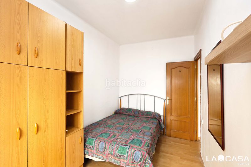 Foto d7c77c13-c836-4c8a-9758-6889724729c4. Pis a El Poble Sec - Parc de Montjuïc Barcelona