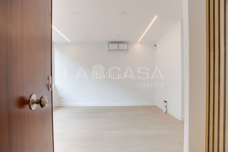 Foto c68feebb-4909-485a-9c46-8f9cd17fbc7a. Pis a Besòs - Maresme Barcelona
