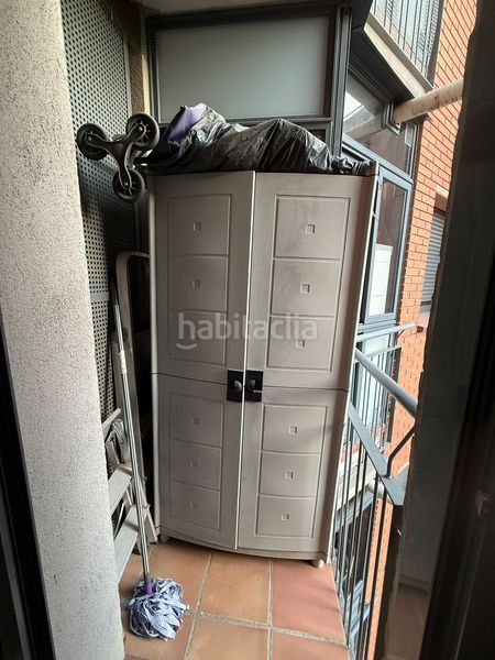 Foto f846f71a-7b04-4455-a15e-dea6d84ab815. Pis amb aparcament a Sants-Badal Barcelona