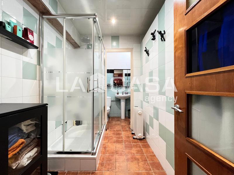 Foto 0695556e-5a70-40a5-bfbb-c68859205491. Appartement avec chauffage dans Fondo Santa Coloma de Gramenet