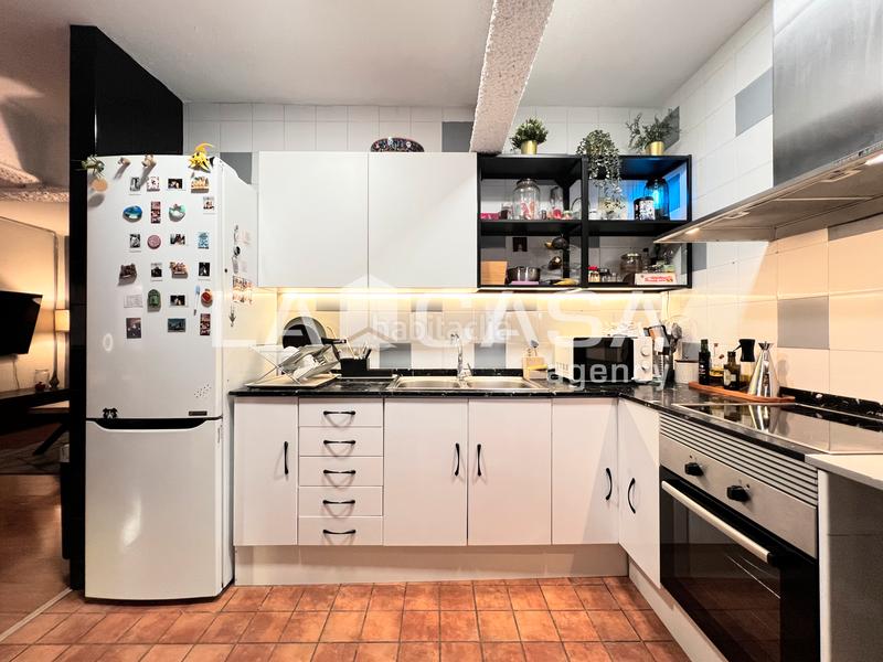 Foto 561529b6-85b3-4358-b3ef-49ae7178bc73. Appartement avec chauffage dans Fondo Santa Coloma de Gramenet
