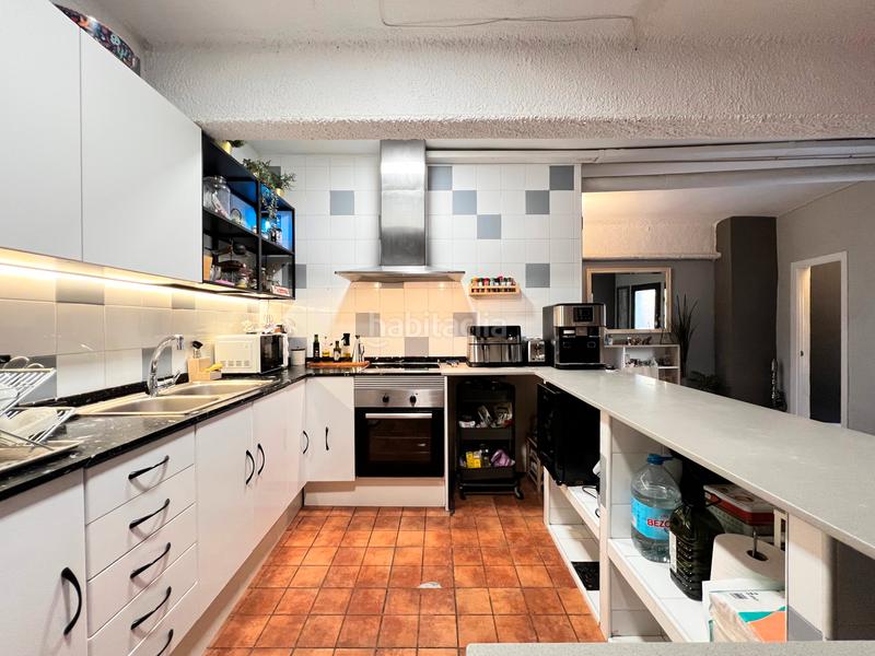 Foto bb29a09e-c01c-436a-84ed-cb6d5a32de8c. Appartement avec chauffage dans Fondo Santa Coloma de Gramenet