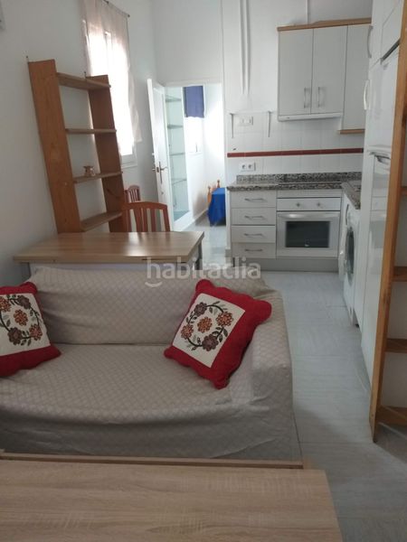 Alquiler Apartamento  Calle san pedro mártir. Museo 2am