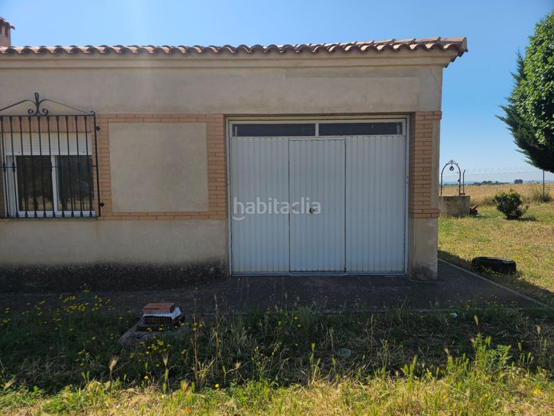 Foto 02c75b86-3d61-4dc8-b2f4-9afbd6df3a08. Casa amb aparcament a Calzada de Calatrava