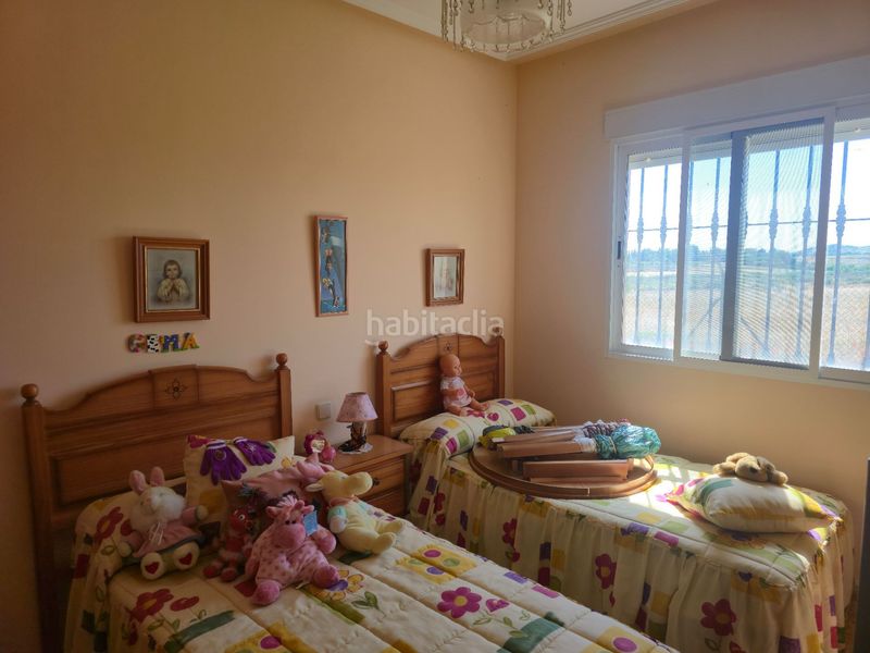 Foto a477c2b1-834a-43fe-bb45-897f673d18f3. Casa amb aparcament a Calzada de Calatrava