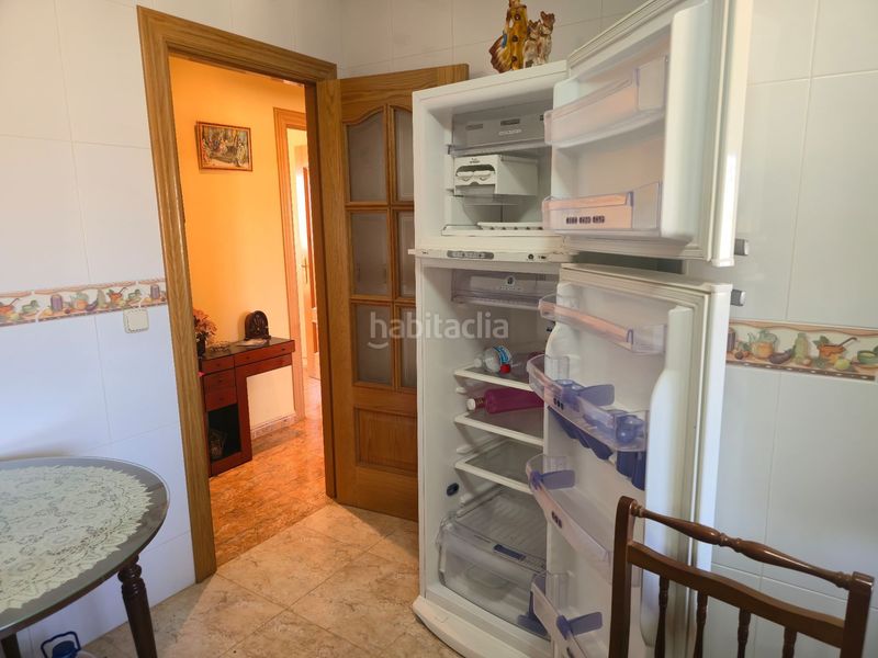 Foto e6bb5a43-d5b2-4956-b454-1cb08be4b19a. Casa amb aparcament a Calzada de Calatrava