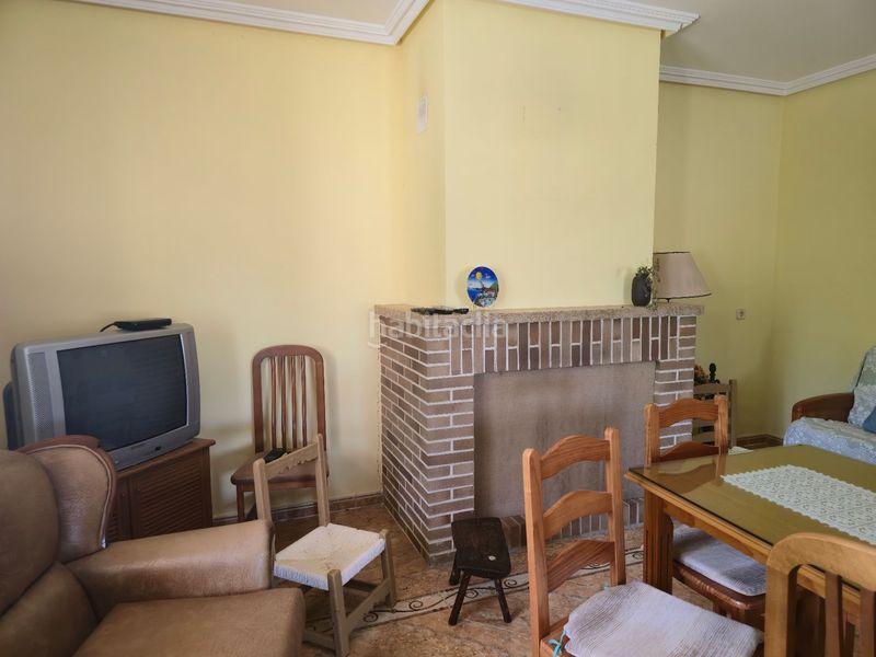 Foto f46a5c9c-bcab-46c6-bbf6-ac65bb3ee6cc. Casa amb aparcament a Calzada de Calatrava