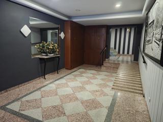 Appartement à Centro. Piso centrico en calle la fuente puertollano