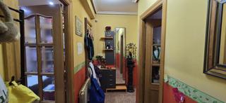 Appartement à Centro. Se vende piso en calle goya sin ascensor