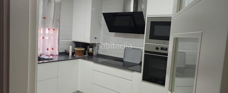 Foto aeda5252-dff2-44b6-9d8f-6e2fdb1430c4. Casa con riscaldamento parcheggio in PAU 2-600 Puertollano