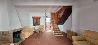 Miete Haus in Cabezarados. Se alquila acogedora vivienda de 131 m en cabezarados ciudad rea