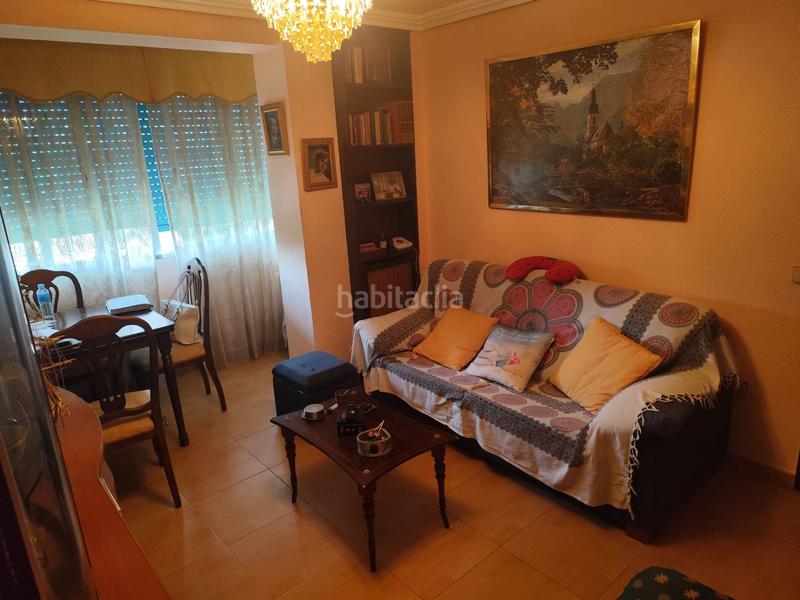 Foto e23d6780-842f-4193-a0ee-c4b362d3cf7a. Etagenwohnung mit heizung in Santos Leganés