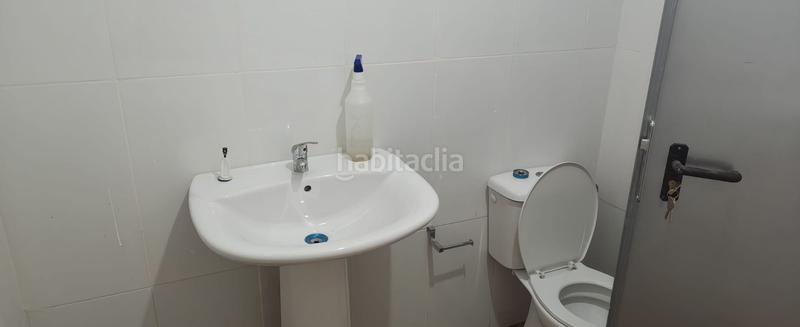 Foto c0a96143-ccdd-4b2b-a569-4aea52e195af. Rent business premise in Carretera de Córdoba - Libertad Puertollano